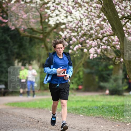 13.04.2025 - Hammer Lauf Dr. Thomas Lammeyer http://msf.ph/oto/7647085 13.04.2025 10:17:28 Laufen 6 meine-sportfotos.de