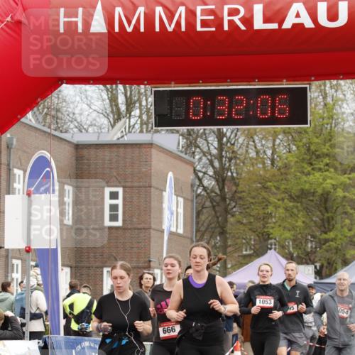 13.04.2025 - Hammer Lauf A. Gomolzig http://msf.ph/oto/7647098 13.04.2025 10:18:06 Ziel 182, 183, 346, 561, 562, 580, 666, 856, 895, 1053, 1054 meine-sportfotos.de