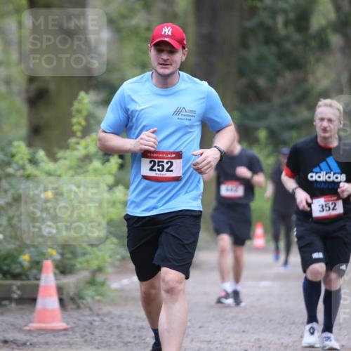 13.04.2025 - Hammer Lauf Jannik Wohlers http://msf.ph/oto/7647133 13.04.2025 11:31:26 Laufen 15, 252, 442, 352 meine-sportfotos.de