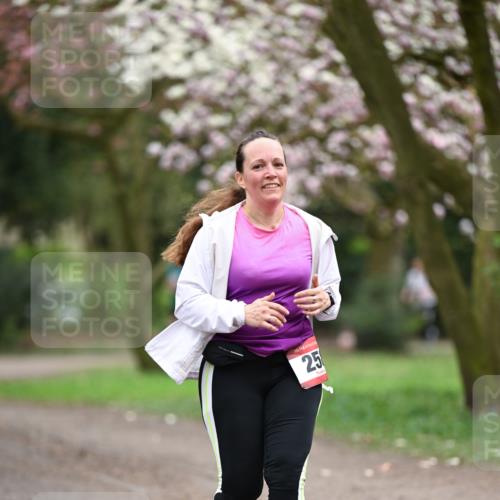 13.04.2025 - Hammer Lauf Dr. Thomas Lammeyer http://msf.ph/oto/7647281 13.04.2025 10:17:41 Laufen 15, 25 meine-sportfotos.de