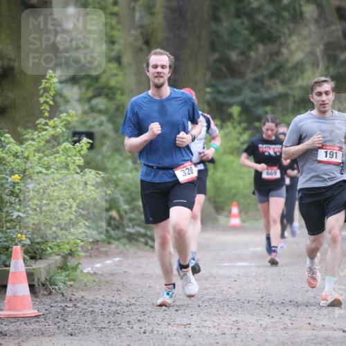 13.04.2025 - Hammer Lauf Jannik Wohlers http://msf.ph/oto/7647312 13.04.2025 11:30:56 Laufen 320, 669, 191 meine-sportfotos.de