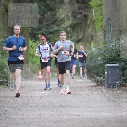 13.04.2025 - Hammer Lauf Jannik Wohlers http://msf.ph/oto/7647324 13.04.2025 11:30:54 Laufen 2008, 320, 191, 1086 meine-sportfotos.de