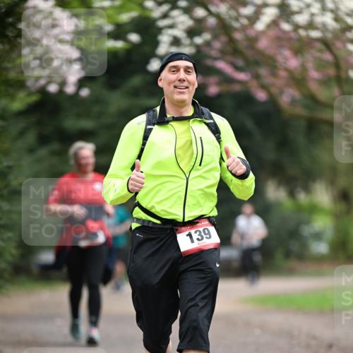 13.04.2025 - Hammer Lauf Dr. Thomas Lammeyer http://msf.ph/oto/7647346 13.04.2025 10:17:48 Laufen 15, 139 meine-sportfotos.de