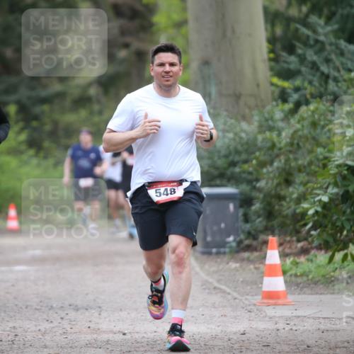 13.04.2025 - Hammer Lauf Jannik Wohlers http://msf.ph/oto/7647400 13.04.2025 11:30:38 Laufen 474, 548 meine-sportfotos.de