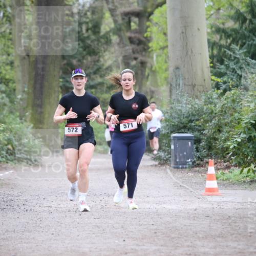 13.04.2025 - Hammer Lauf Jannik Wohlers http://msf.ph/oto/7647460 13.04.2025 11:30:28 Laufen 572, 571 meine-sportfotos.de