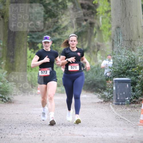 13.04.2025 - Hammer Lauf Jannik Wohlers http://msf.ph/oto/7647464 13.04.2025 11:30:27 Laufen 572, 571 meine-sportfotos.de