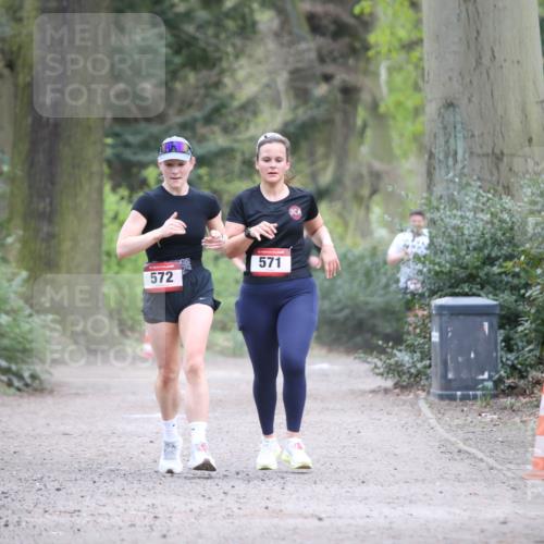 13.04.2025 - Hammer Lauf Jannik Wohlers http://msf.ph/oto/7647466 13.04.2025 11:30:27 Laufen 572, 571 meine-sportfotos.de