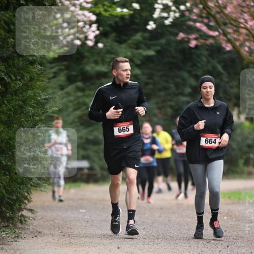 13.04.2025 - Hammer Lauf Dr. Thomas Lammeyer http://msf.ph/oto/7647540 13.04.2025 10:18:10 Laufen 665, 15, 664 meine-sportfotos.de