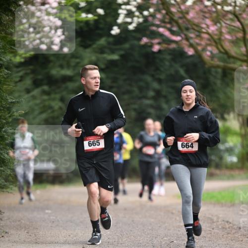 13.04.2025 - Hammer Lauf Dr. Thomas Lammeyer http://msf.ph/oto/7647553 13.04.2025 10:18:11 Laufen 15, 665, 664 meine-sportfotos.de