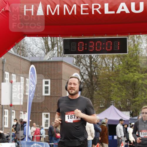 13.04.2025 - Hammer Lauf A. Gomolzig http://msf.ph/oto/7647630 13.04.2025 10:16:00 Ziel 282, 853, 1010, 1158, 1337, 1877 meine-sportfotos.de