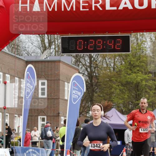 13.04.2025 - Hammer Lauf A. Gomolzig http://msf.ph/oto/7647727 13.04.2025 10:15:42 Ziel 323, 1323, 1342, 1836 meine-sportfotos.de