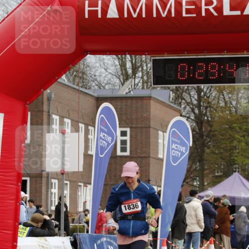 13.04.2025 - Hammer Lauf A. Gomolzig http://msf.ph/oto/7647731 13.04.2025 10:15:40 Ziel 323, 1323, 1342, 1836 meine-sportfotos.de