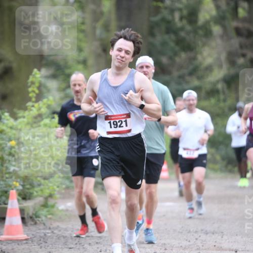 13.04.2025 - Hammer Lauf Jannik Wohlers http://msf.ph/oto/7647743 13.04.2025 11:29:31 Laufen 15, 1921, 180 meine-sportfotos.de