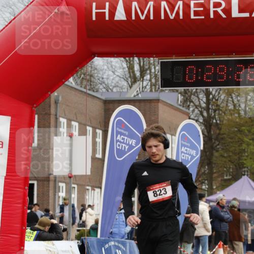 13.04.2025 - Hammer Lauf A. Gomolzig http://msf.ph/oto/7647785 13.04.2025 10:15:26 Ziel 159, 776, 823, 1147 meine-sportfotos.de