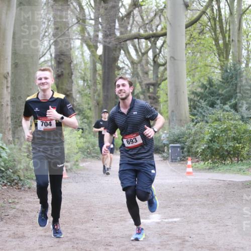 13.04.2025 - Hammer Lauf Jannik Wohlers http://msf.ph/oto/7647815 13.04.2025 11:29:18 Laufen 704, 693 meine-sportfotos.de