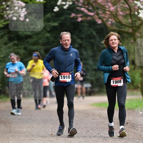 13.04.2025 - Hammer Lauf Dr. Thomas Lammeyer http://msf.ph/oto/7647895 13.04.2025 10:18:43 Laufen 15, 1910, 1908, 89 meine-sportfotos.de