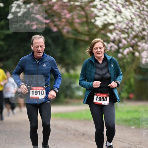 13.04.2025 - Hammer Lauf Dr. Thomas Lammeyer http://msf.ph/oto/7647925 13.04.2025 10:18:45 Laufen 15, 1910, 91, 15, 1908 meine-sportfotos.de