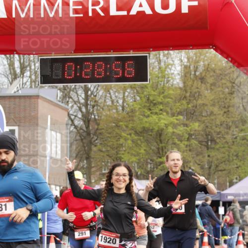 13.04.2025 - Hammer Lauf A. Gomolzig http://msf.ph/oto/7647948 13.04.2025 10:14:56 Ziel 254, 291, 331, 525, 526, 676, 694, 906, 962, 981, 1920, 1982, 1986, 1990 meine-sportfotos.de