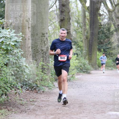 13.04.2025 - Hammer Lauf Jannik Wohlers http://msf.ph/oto/7647964 13.04.2025 11:28:30 Laufen 945 meine-sportfotos.de