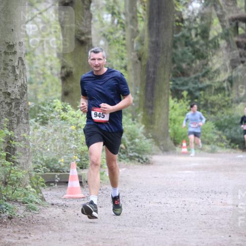 13.04.2025 - Hammer Lauf Jannik Wohlers http://msf.ph/oto/7647970 13.04.2025 11:28:28 Laufen 945 meine-sportfotos.de