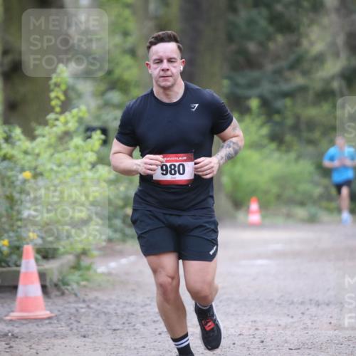 13.04.2025 - Hammer Lauf Jannik Wohlers http://msf.ph/oto/7648175 13.04.2025 11:27:58 Laufen 980, 7 meine-sportfotos.de