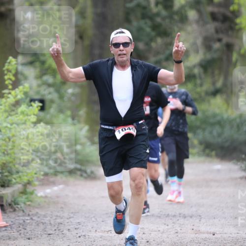 13.04.2025 - Hammer Lauf Jannik Wohlers http://msf.ph/oto/7648262 13.04.2025 11:27:48 Laufen 1049 meine-sportfotos.de