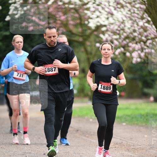 13.04.2025 - Hammer Lauf Dr. Thomas Lammeyer http://msf.ph/oto/7648361 13.04.2025 10:19:19 Laufen 731, 887, 1889 meine-sportfotos.de