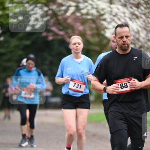 13.04.2025 - Hammer Lauf Dr. Thomas Lammeyer http://msf.ph/oto/7648384 13.04.2025 10:19:21 Laufen 731, 15, 88, 7 meine-sportfotos.de