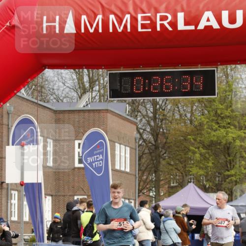 13.04.2025 - Hammer Lauf A. Gomolzig http://msf.ph/oto/7648526 13.04.2025 10:12:34 Ziel 387, 1351, 1769 meine-sportfotos.de