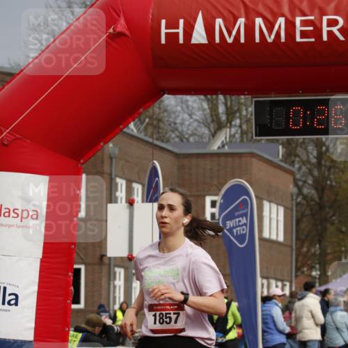 13.04.2025 - Hammer Lauf A. Gomolzig http://msf.ph/oto/7648533 13.04.2025 10:12:27 Ziel 150, 1857 meine-sportfotos.de