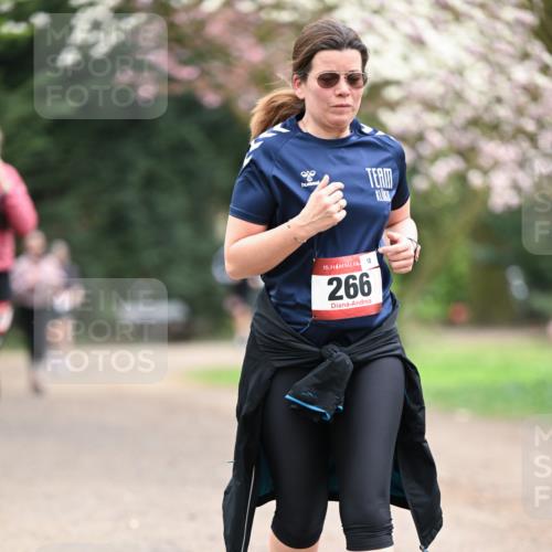 13.04.2025 - Hammer Lauf Dr. Thomas Lammeyer http://msf.ph/oto/7648537 13.04.2025 10:19:36 Laufen 15, 10, 266 meine-sportfotos.de