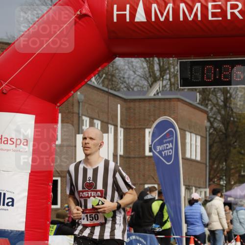 13.04.2025 - Hammer Lauf A. Gomolzig http://msf.ph/oto/7648549 13.04.2025 10:12:22 Ziel 150, 1059, 1060, 1857 meine-sportfotos.de