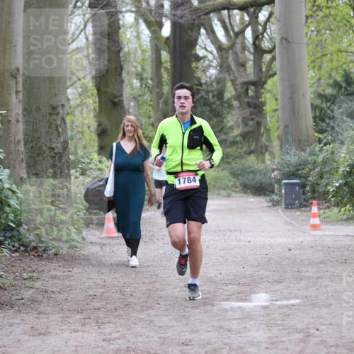 13.04.2025 - Hammer Lauf Jannik Wohlers http://msf.ph/oto/7648602 13.04.2025 11:26:25 Laufen 1784 meine-sportfotos.de