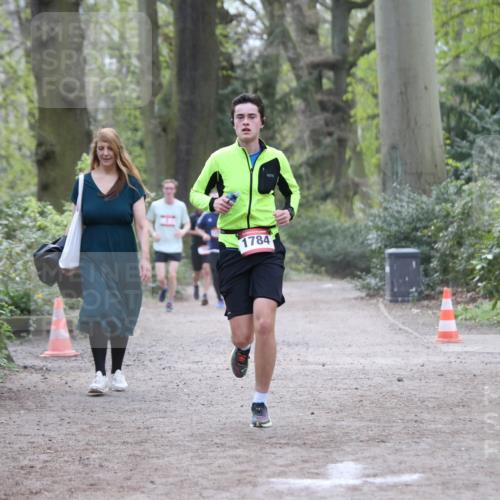 13.04.2025 - Hammer Lauf Jannik Wohlers http://msf.ph/oto/7648605 13.04.2025 11:26:24 Laufen 1784 meine-sportfotos.de