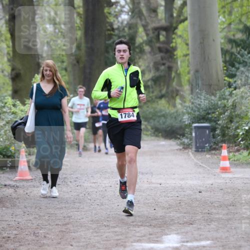 13.04.2025 - Hammer Lauf Jannik Wohlers http://msf.ph/oto/7648606 13.04.2025 11:26:24 Laufen 1784 meine-sportfotos.de