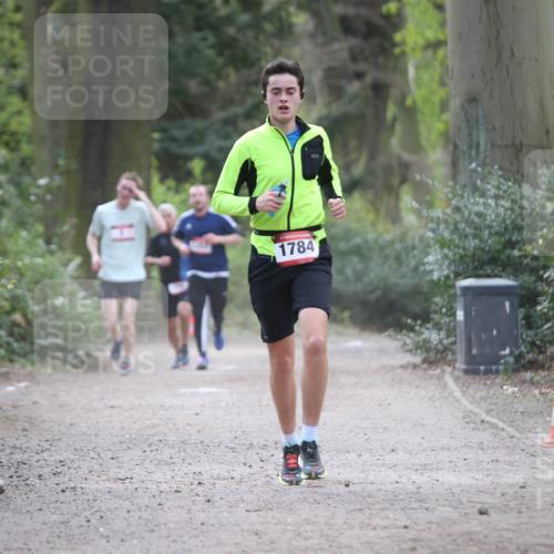 13.04.2025 - Hammer Lauf Jannik Wohlers http://msf.ph/oto/7648612 13.04.2025 11:26:23 Laufen 1784 meine-sportfotos.de