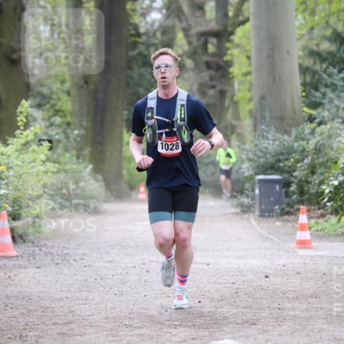 13.04.2025 - Hammer Lauf Jannik Wohlers http://msf.ph/oto/7648674 13.04.2025 11:26:12 Laufen 1028 meine-sportfotos.de