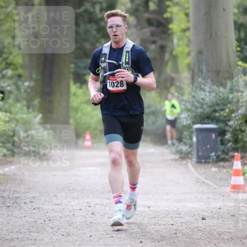 13.04.2025 - Hammer Lauf Jannik Wohlers http://msf.ph/oto/7648679 13.04.2025 11:26:11 Laufen 1028 meine-sportfotos.de