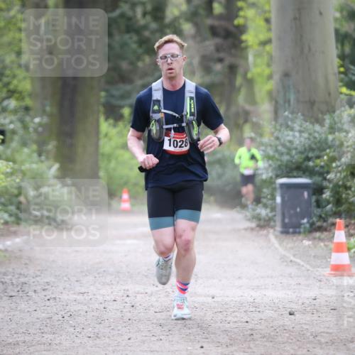 13.04.2025 - Hammer Lauf Jannik Wohlers http://msf.ph/oto/7648682 13.04.2025 11:26:11 Laufen 1028 meine-sportfotos.de