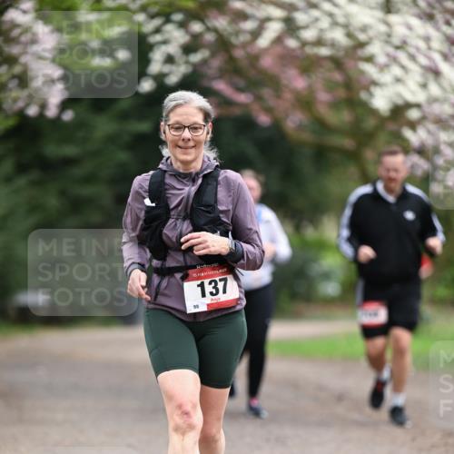 13.04.2025 - Hammer Lauf Dr. Thomas Lammeyer http://msf.ph/oto/7648683 13.04.2025 10:19:53 Laufen 98, 15, 137 meine-sportfotos.de