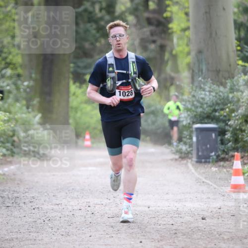 13.04.2025 - Hammer Lauf Jannik Wohlers http://msf.ph/oto/7648684 13.04.2025 11:26:11 Laufen 1028 meine-sportfotos.de
