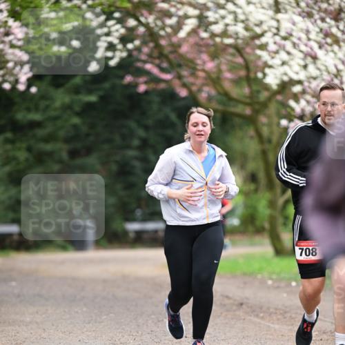 13.04.2025 - Hammer Lauf Dr. Thomas Lammeyer http://msf.ph/oto/7648700 13.04.2025 10:19:55 Laufen 708 meine-sportfotos.de