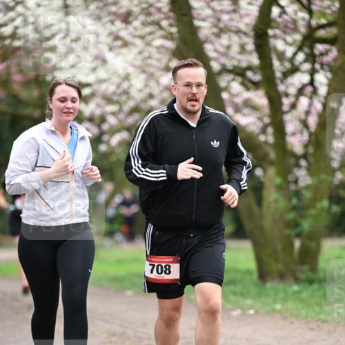 13.04.2025 - Hammer Lauf Dr. Thomas Lammeyer http://msf.ph/oto/7648717 13.04.2025 10:19:57 Laufen 708 meine-sportfotos.de