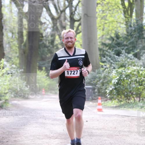 13.04.2025 - Hammer Lauf Jannik Wohlers http://msf.ph/oto/7649085 13.04.2025 11:24:27 Laufen 1727 meine-sportfotos.de