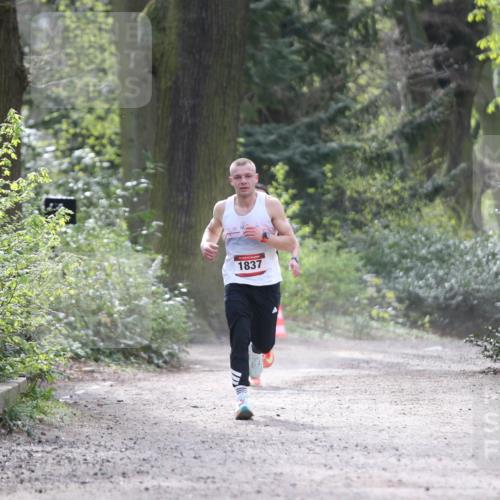 13.04.2025 - Hammer Lauf Jannik Wohlers http://msf.ph/oto/7649191 13.04.2025 11:23:58 Laufen 1837 meine-sportfotos.de