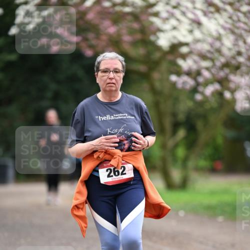 13.04.2025 - Hammer Lauf Dr. Thomas Lammeyer http://msf.ph/oto/7649199 13.04.2025 10:21:51 Laufen 17, 15, 262 meine-sportfotos.de
