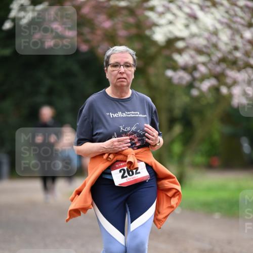 13.04.2025 - Hammer Lauf Dr. Thomas Lammeyer http://msf.ph/oto/7649205 13.04.2025 10:21:51 Laufen 15, 26 meine-sportfotos.de