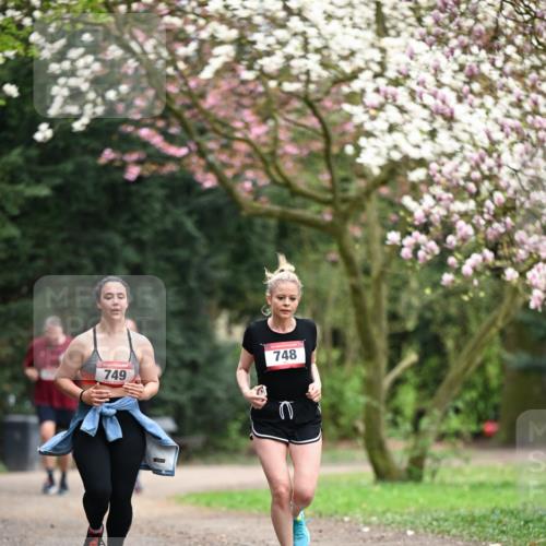 13.04.2025 - Hammer Lauf Dr. Thomas Lammeyer http://msf.ph/oto/7649212 13.04.2025 10:22:07 Laufen 749, 748 meine-sportfotos.de