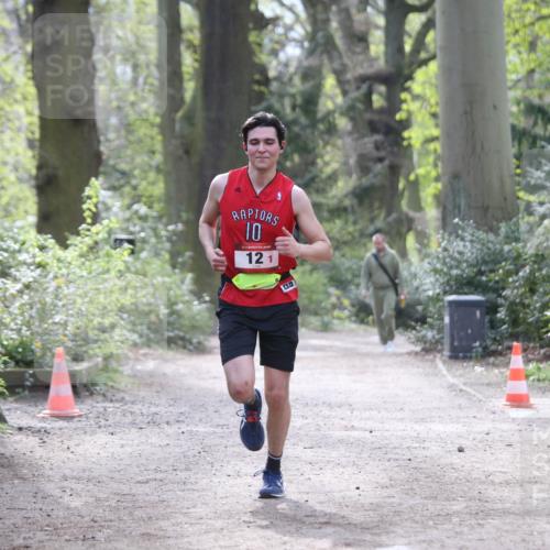 13.04.2025 - Hammer Lauf Jannik Wohlers http://msf.ph/oto/7649216 13.04.2025 11:23:47 Laufen 10, 15, 121, 4 meine-sportfotos.de