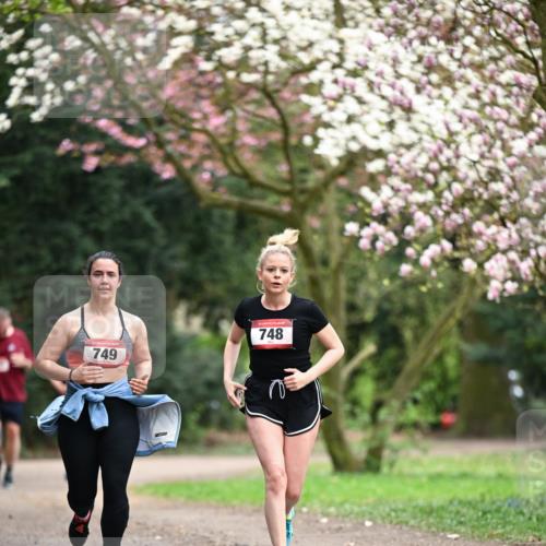 13.04.2025 - Hammer Lauf Dr. Thomas Lammeyer http://msf.ph/oto/7649225 13.04.2025 10:22:08 Laufen 15, 749, 748 meine-sportfotos.de